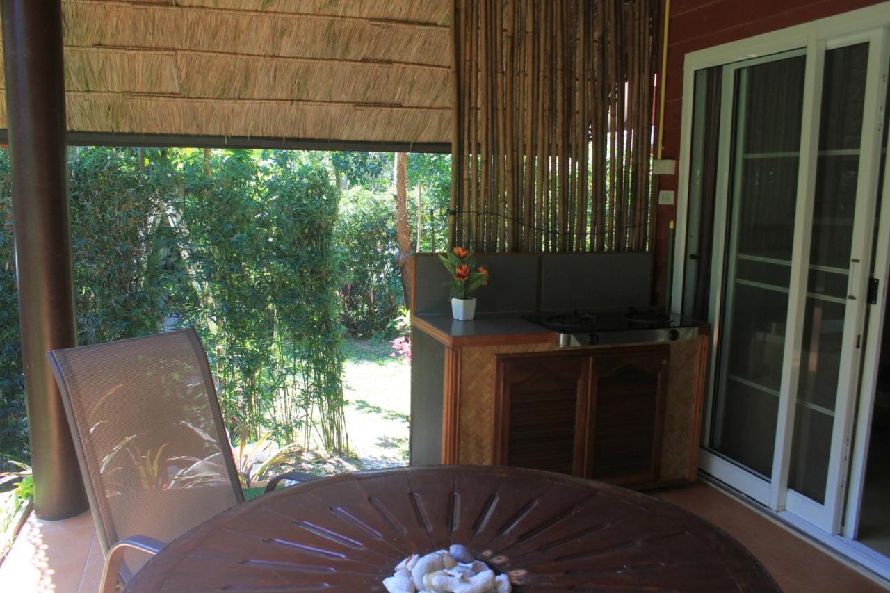 Pink Kangaroo Bungalows Ko Kut Exterior photo